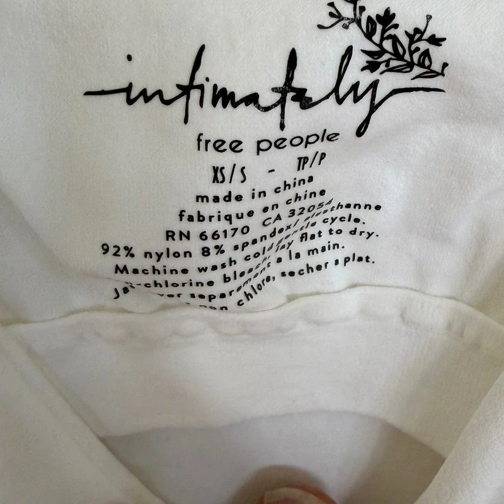 Intimately Free People White Spaghetti Strap Scoop Neck Bodysuit XS/S thongstyle